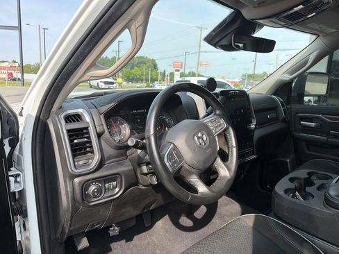 Used 2024 RAM 2500 Laramie w/ Safety Group AWD/4WD image 3