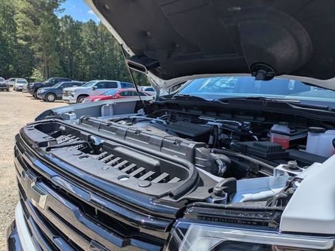 New 2026 Chevrolet Silverado 2500 LT w/ Trail Boss Package AWD/4WD image 38