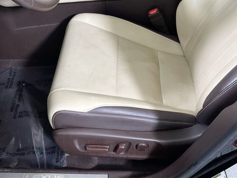 Used 2019 Lexus RX 350 AWD w/ Navigation Package image 18