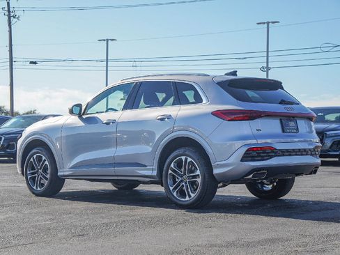 New 2025 Audi Q5 Premium Plus image 6