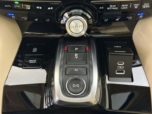 Used 2025 Acura MDX SH-AWD w/ Advance Package image 17