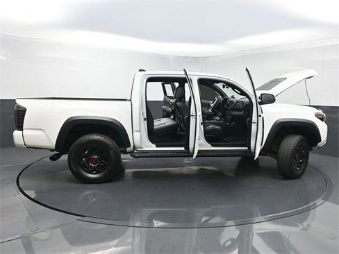 Used 2019 Toyota Tacoma TRD Pro image 43