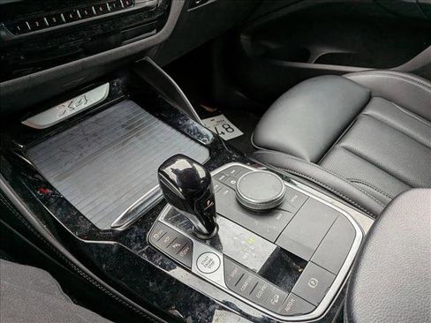 Used 2022 BMW X4 xDrive30i w/ Parking Assistance Package image 11