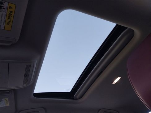 Used 2025 MAZDA MAZDA3 s image 14