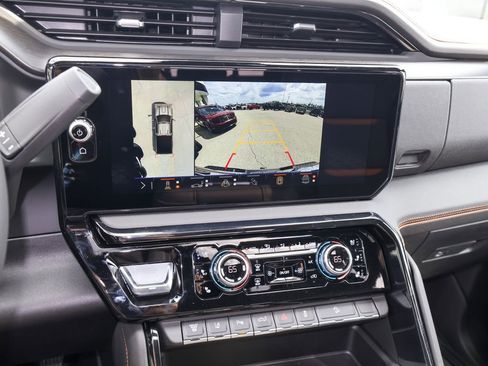 New 2026 GMC Sierra 2500 AT4 image 18