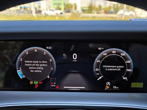 New 2026 Volkswagen Tiguan SE R-Line FWD image 13