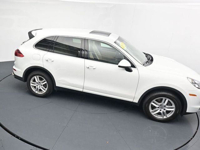 Used 2018 Porsche Cayenne AWD/4WD image 31