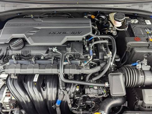 Certified 2026 Hyundai Elantra Sport w/ Cargo Package FWD image 15