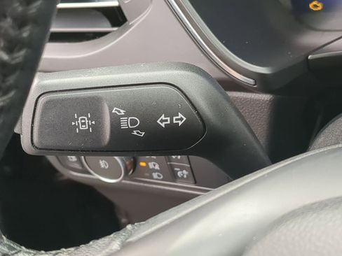 Certified 2020 Ford Escape Titanium image 31