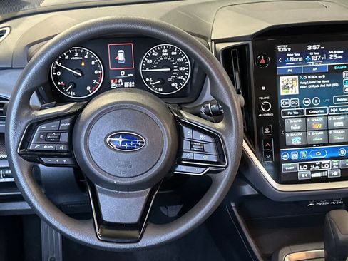 Used 2025 Subaru Crosstrek 2.0i Premium w/ Crosstrek Mirror Package AWD/4WD image 16
