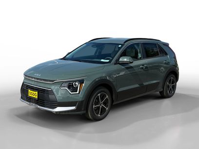 New 2025 Kia Niro EX