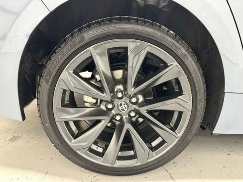 Used 2025 Toyota Corolla SE w/ SE Premium Package image 63