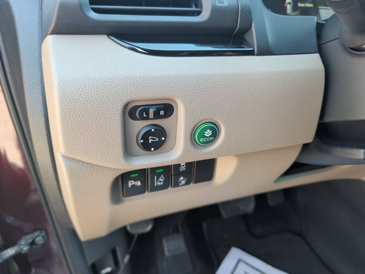 Used 2016 Honda Pilot Elite image 25