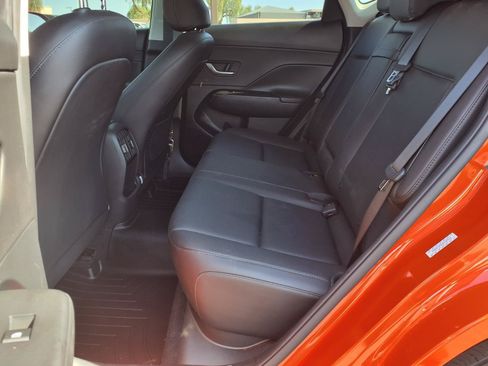 Used 2024 Hyundai Kona Limited FWD image 17
