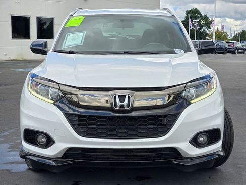 Used 2022 Honda HR-V Sport image 2