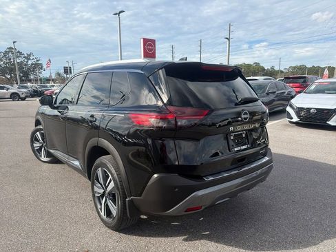 Certified 2023 Nissan Rogue SL image 6