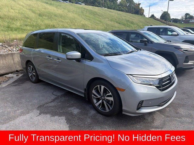 Used 2021 Honda Odyssey Touring image 11