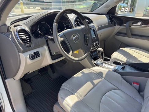 Used 2017 Buick Enclave Leather w/ Trailering Package FWD image 19