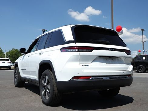 Certified 2024 Jeep Grand Cherokee Limited 4xe AWD/4WD image 8