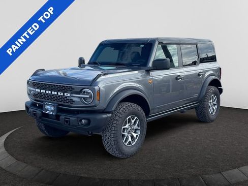 Certified 2025 Ford Bronco Badlands AWD/4WD image 1