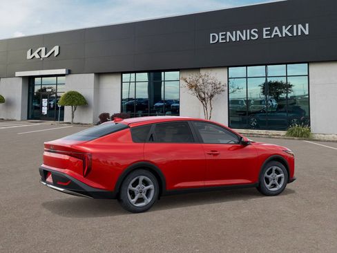 New 2025 Kia K4 LXS image 6