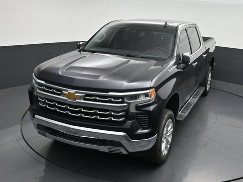 Used 2023 Chevrolet Silverado 1500 LTZ RWD image 22