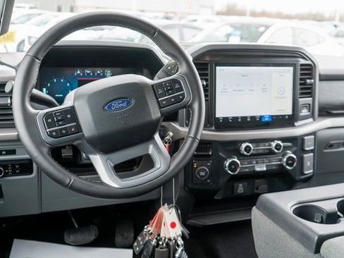 Used 2025 Ford F150 XLT w/ Equipment Group 301A Standard image 11