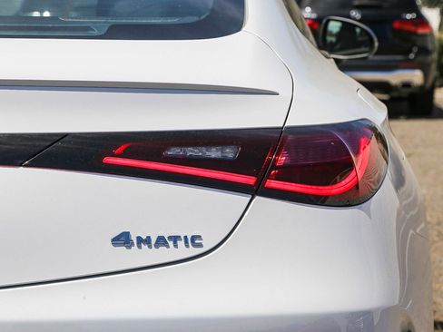 Used 2024 Mercedes-Benz CLE 300 4MATIC Coupe image 10