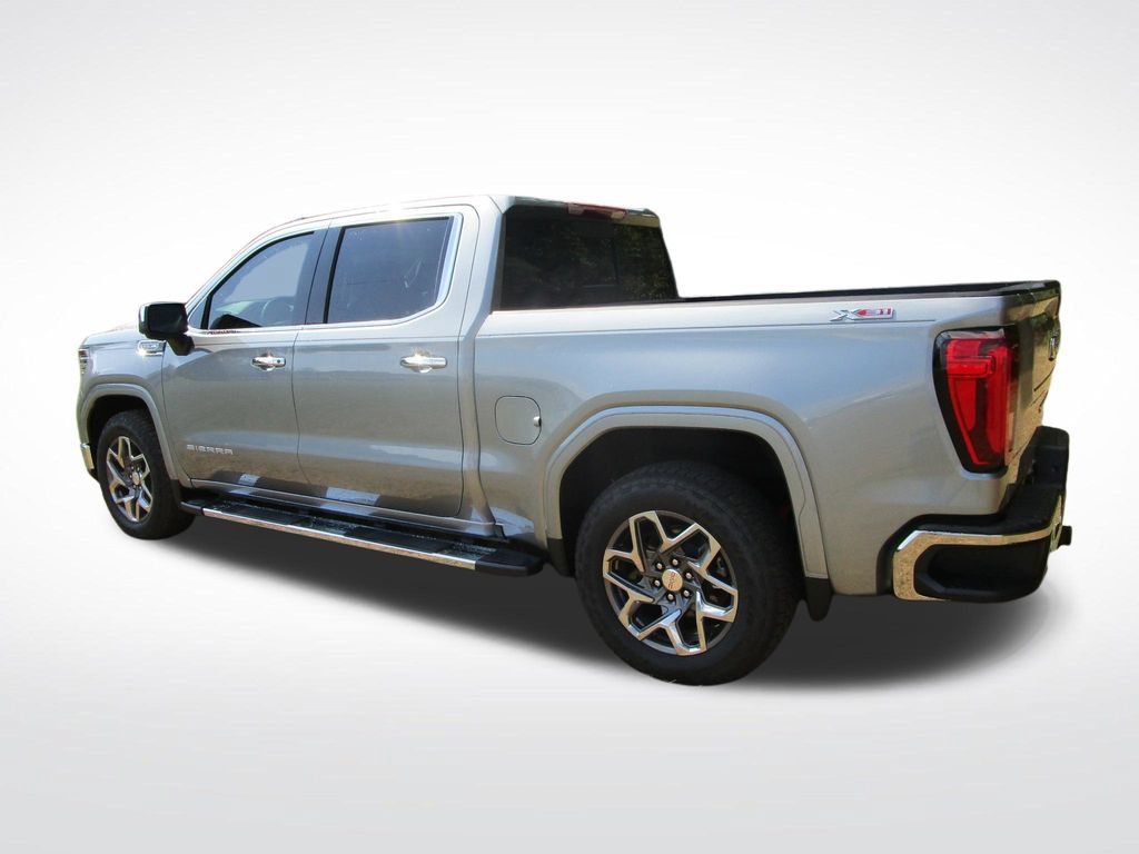 Used 2026 GMC Sierra 1500 SLT w/ SLT Premium Plus Package AWD/4WD image 4