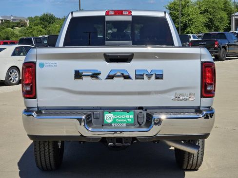 Used 2025 RAM 2500 Tradesman AWD/4WD image 4