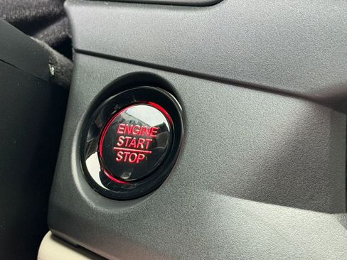 Used 2025 Honda Accord LX image 29