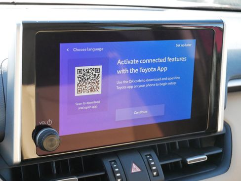 Certified 2025 Toyota RAV4 XLE Premium image 22