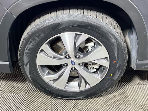 Used 2025 Subaru Ascent Premium AWD/4WD image 28