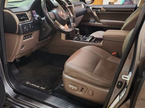 Used 2021 Lexus GX 460 Premium image 10