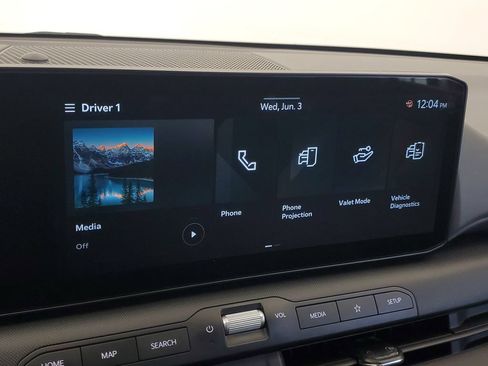 Used 2025 Kia K4 FWD image 17