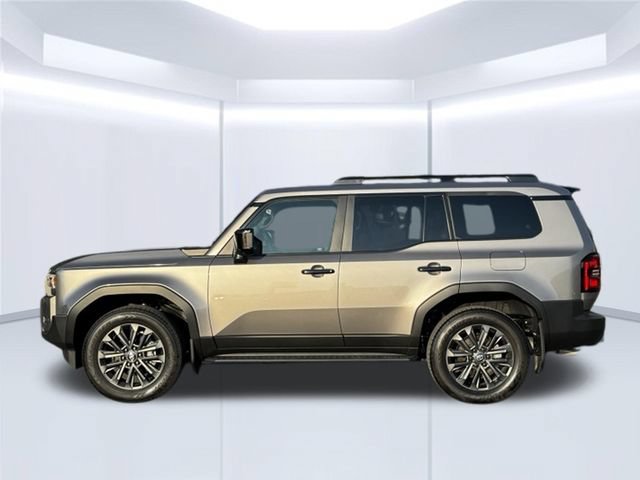 Used 2025 Toyota Land Cruiser AWD/4WD image 6