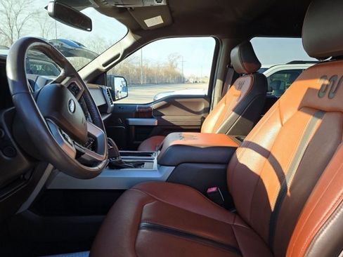 Used 2018 Ford F150 King Ranch w/ FX4 Off-Road Package image 10