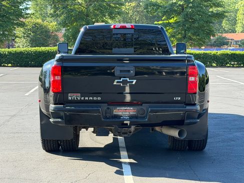 Used 2019 Chevrolet Silverado 3500 LTZ w/ Duramax Plus Package AWD/4WD image 7