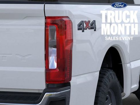 New 2025 Ford F350 XL w/ XL Off-Road Package image 22