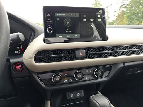 New 2026 Honda HR-V LX image 15