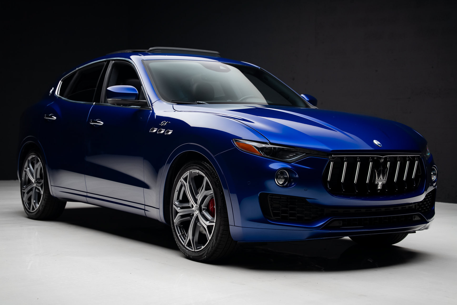 Used 2023 Maserati Levante GT AWD/4WD image 88