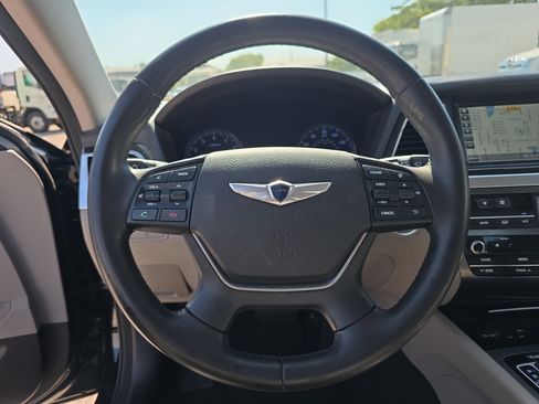 Used 2016 Hyundai Genesis 3.8 RWD image 28