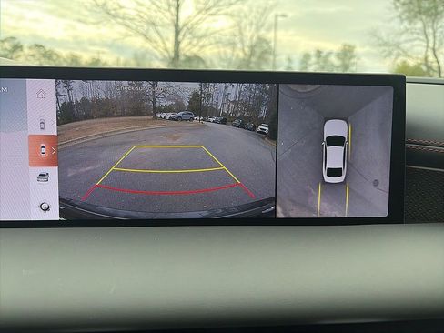 Used 2025 Genesis G80 3.5T Sport Prestige image 11