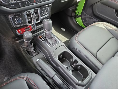 New 2026 Jeep Wrangler Unlimited Rubicon image 25