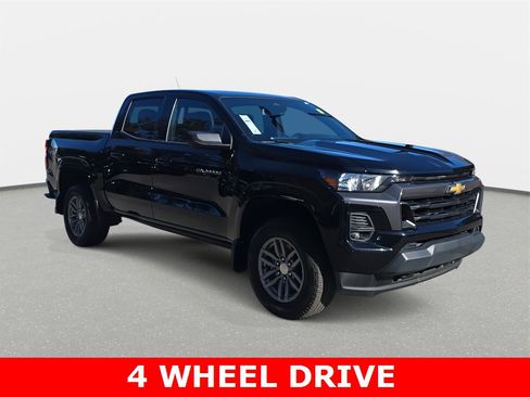 Used 2023 Chevrolet Colorado LT w/ LT Convenience Package II image 3