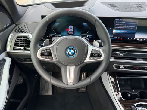 New 2026 BMW X5 xDrive50e w/ M Sport Package image 22