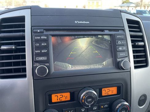 Used 2020 Nissan Frontier PRO-4X image 14