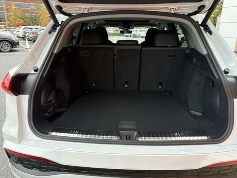 New 2025 Audi Q5 Premium Plus image 32