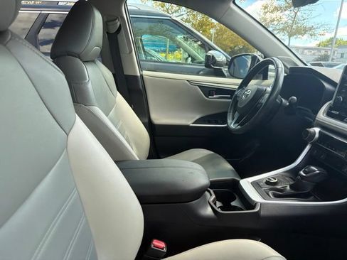 Used 2020 Toyota RAV4 Limited w/ All Weather Liner Package AWD/4WD image 13
