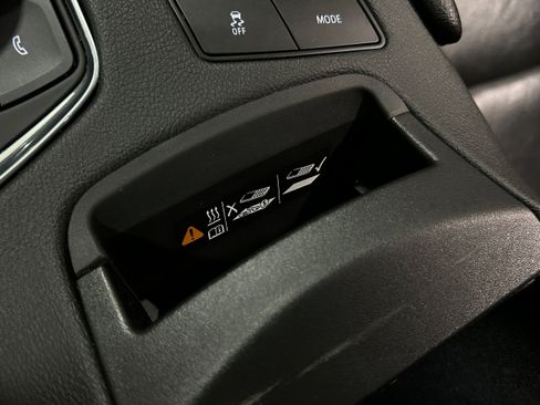 Used 2020 Cadillac XT6 Sport AWD/4WD image 12